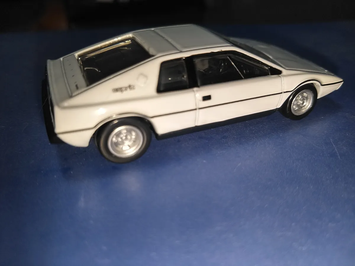 ロータス エスプリ | TORQUE STYLE