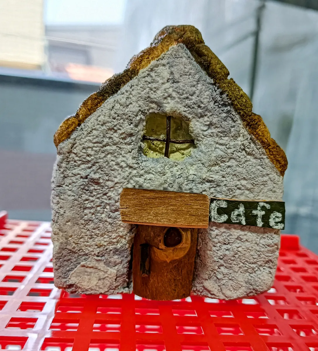 く日はお得♪ ミニモルタルハウス🏡 | CAINZ DIY Square フラワー・リース