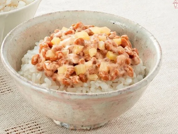 写真：納豆とたくあんのマヨごはん, 画像