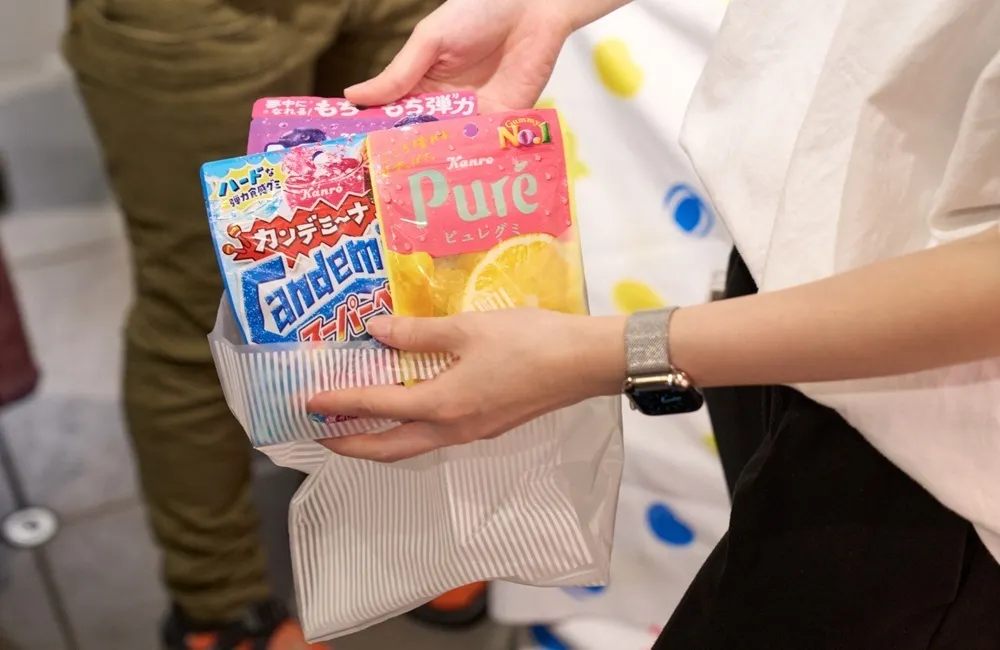 優勝者へのプレゼントのグミ詰め合わせセット