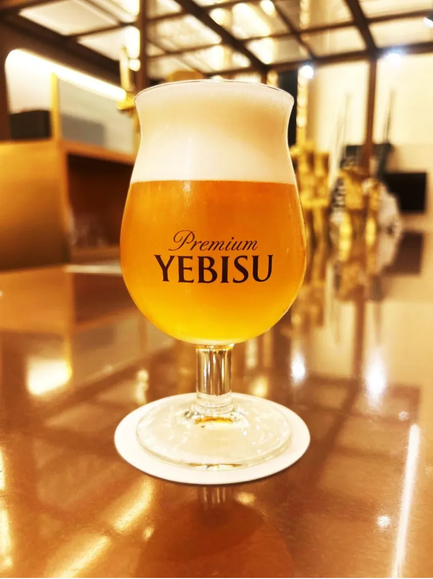 ビールの入ったグラス

AI によって生成されたコンテンツは間違っている可能性があります。