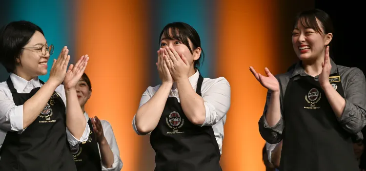 受賞したフェローの様子