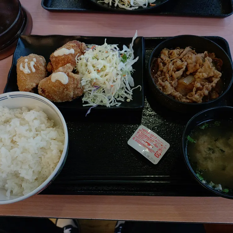 キャプション