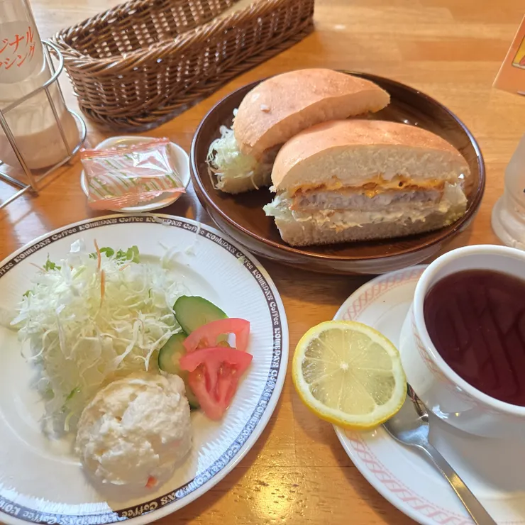 キャプション