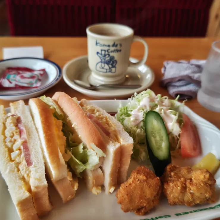 キャプション