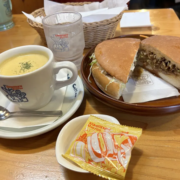 キャプション
