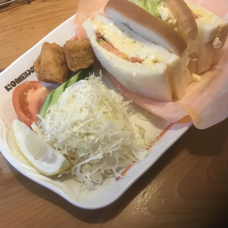 キャプション
