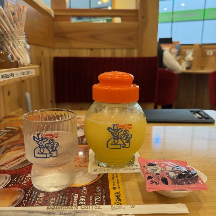 キャプション