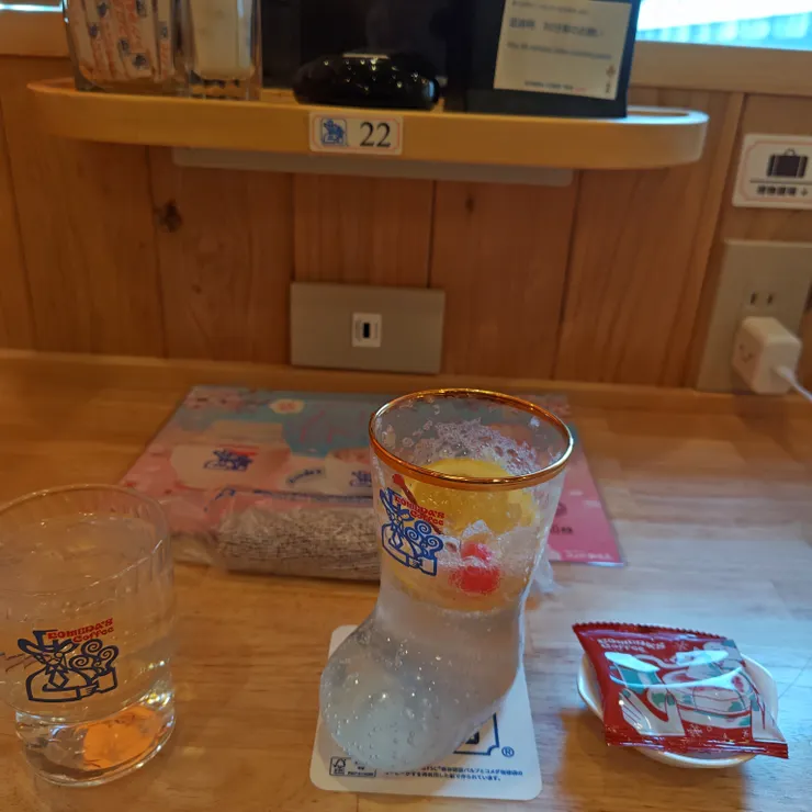 キャプション