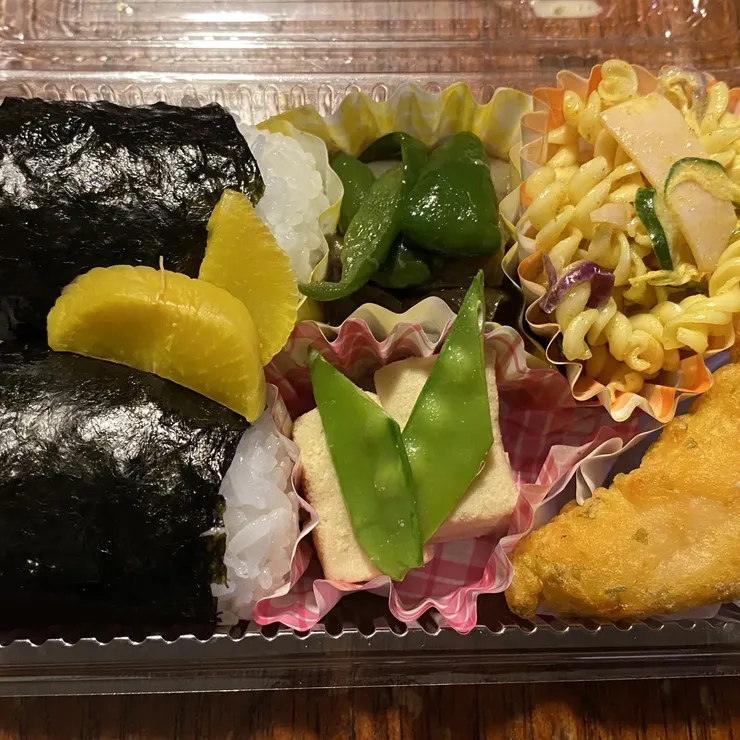 キャプション