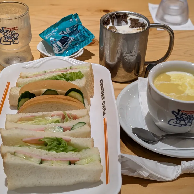 キャプション