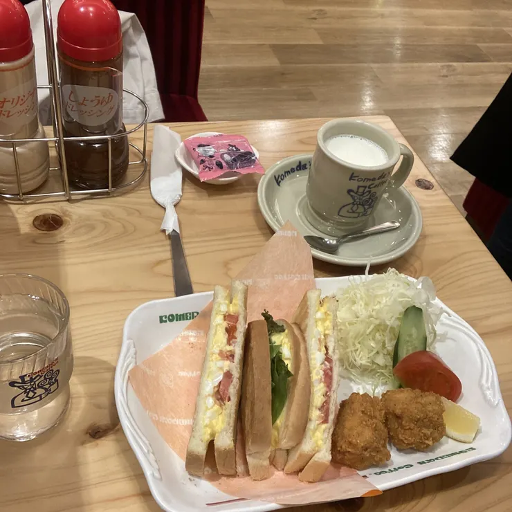 キャプション