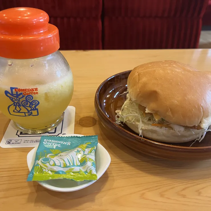 キャプション