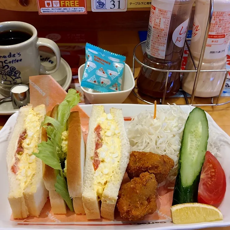 キャプション
