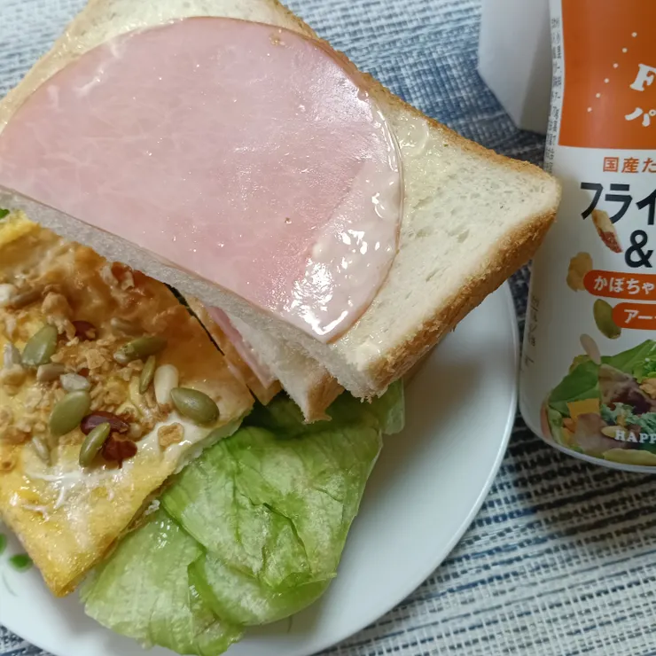 キャプション