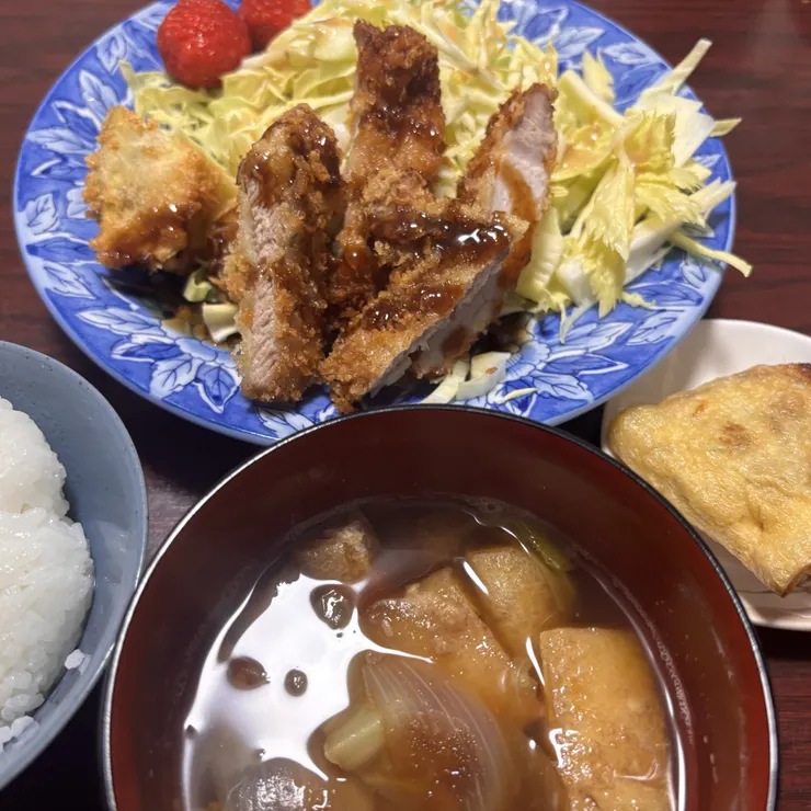 キャプション