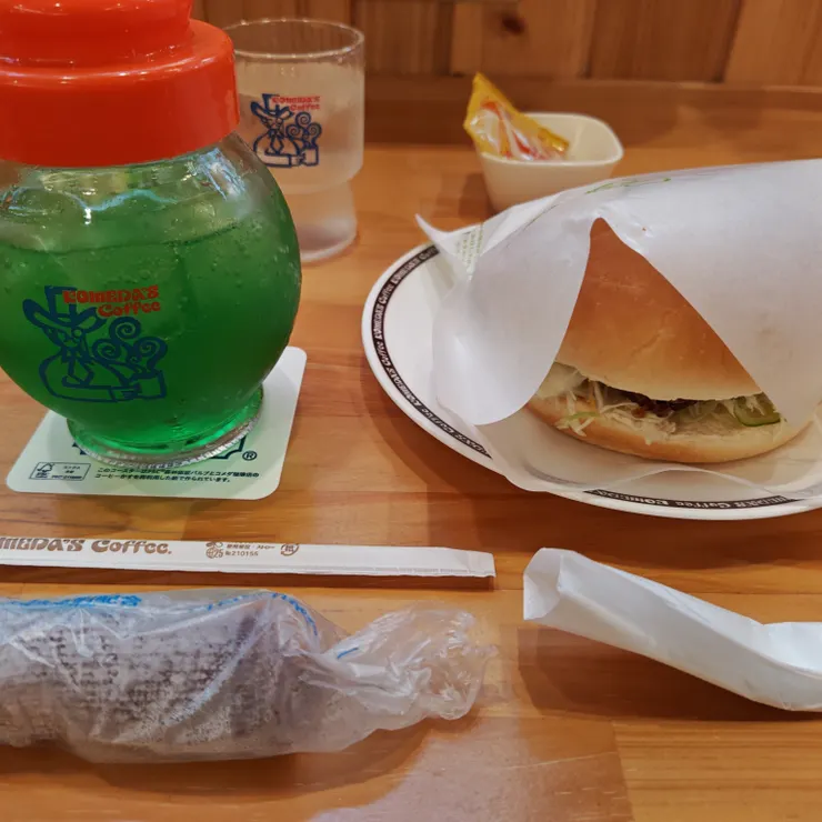 キャプション