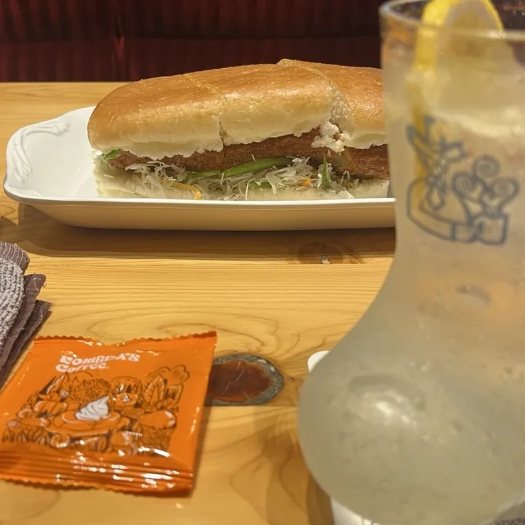キャプション