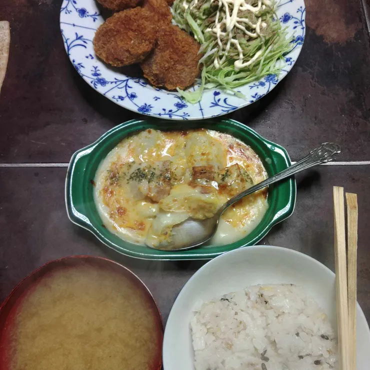 キャプション