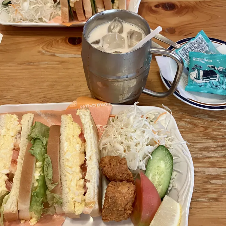キャプション