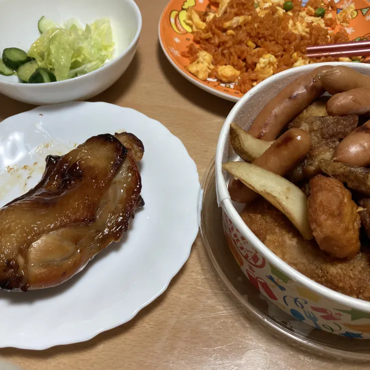 キャプション