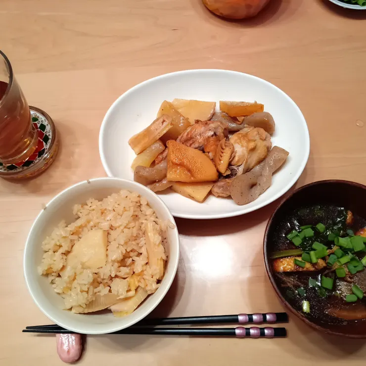 キャプション