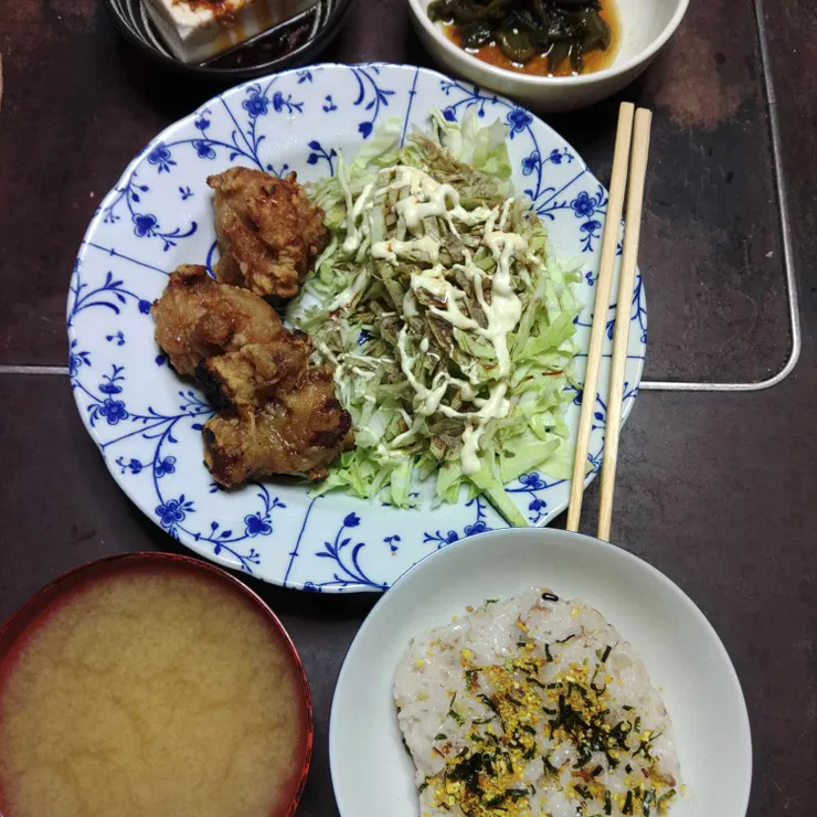 キャプション