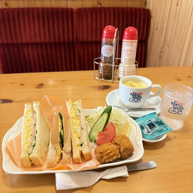 キャプション