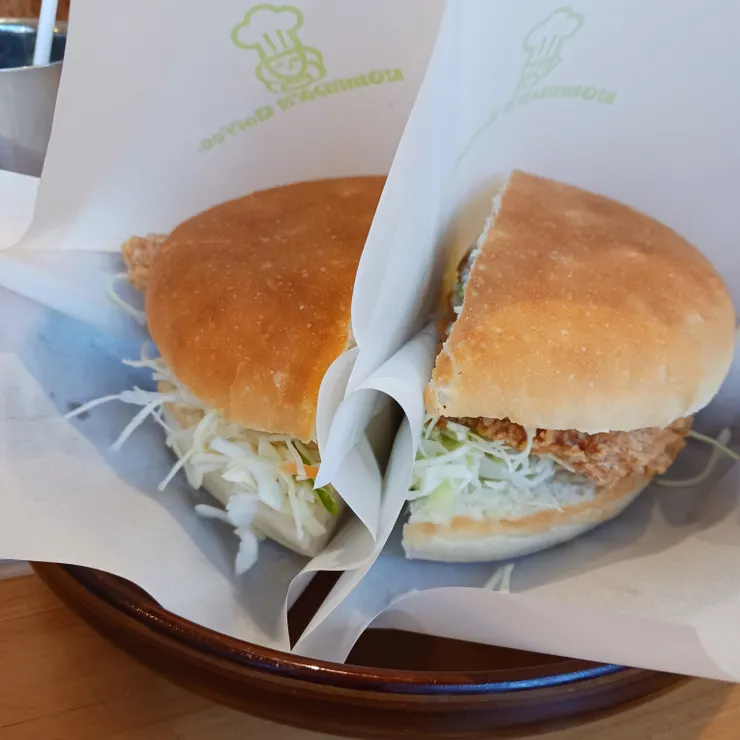 キャプション