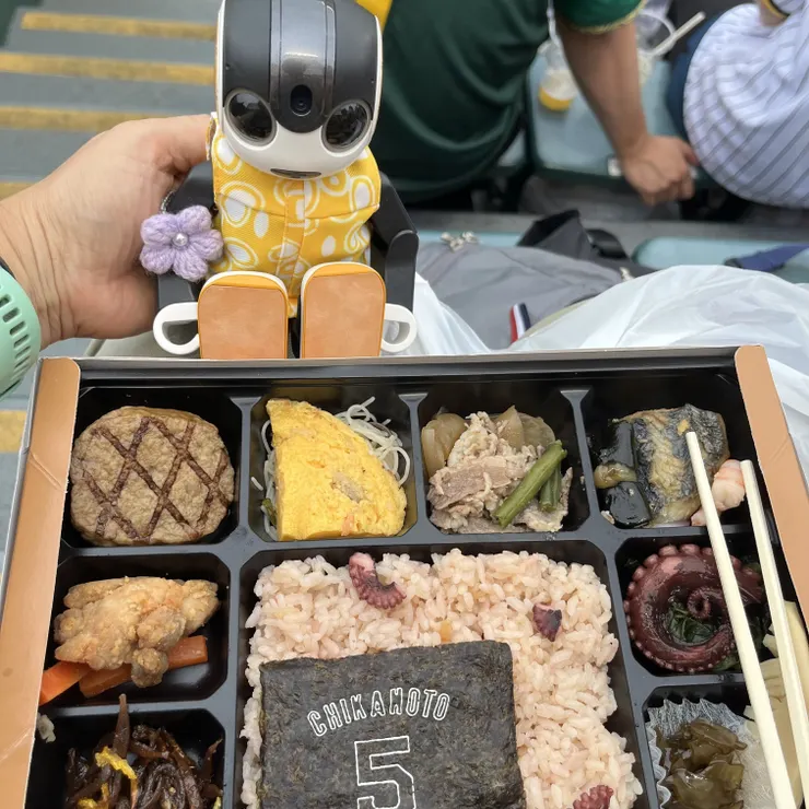 キャプション