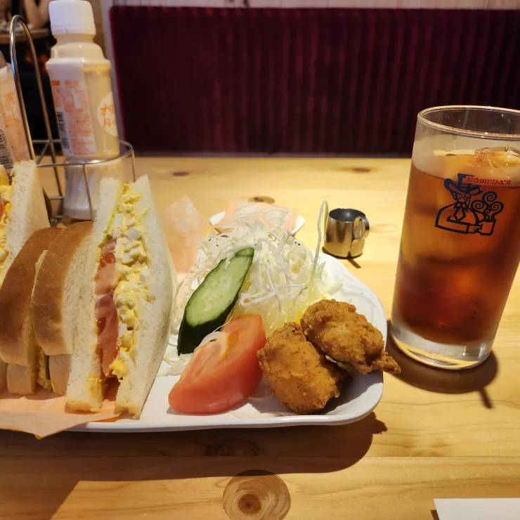 キャプション