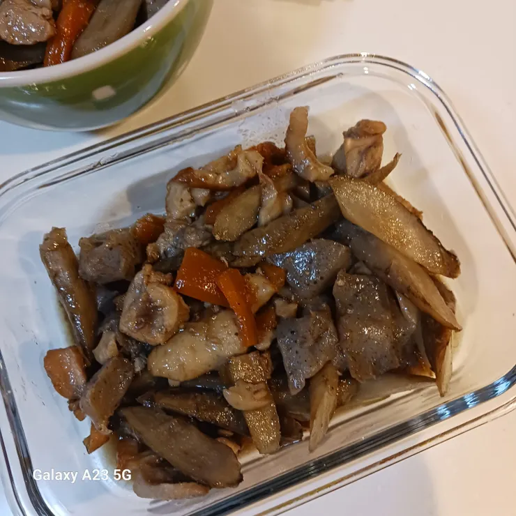 キャプション