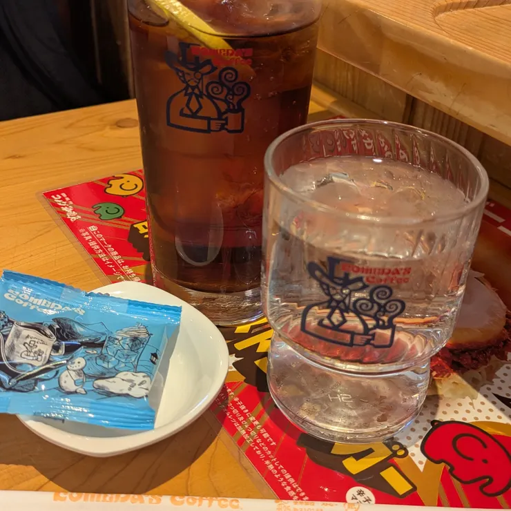 キャプション