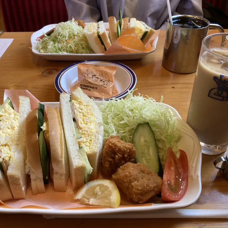 キャプション