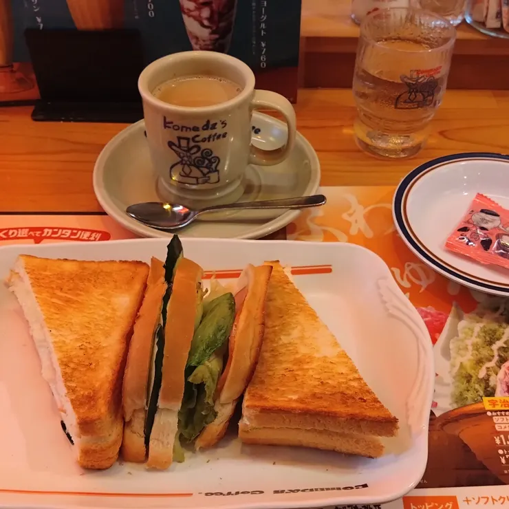 キャプション
