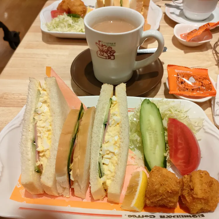 キャプション