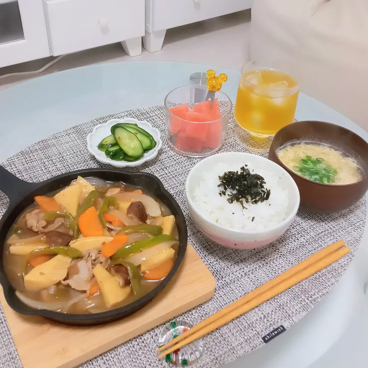 キャプション