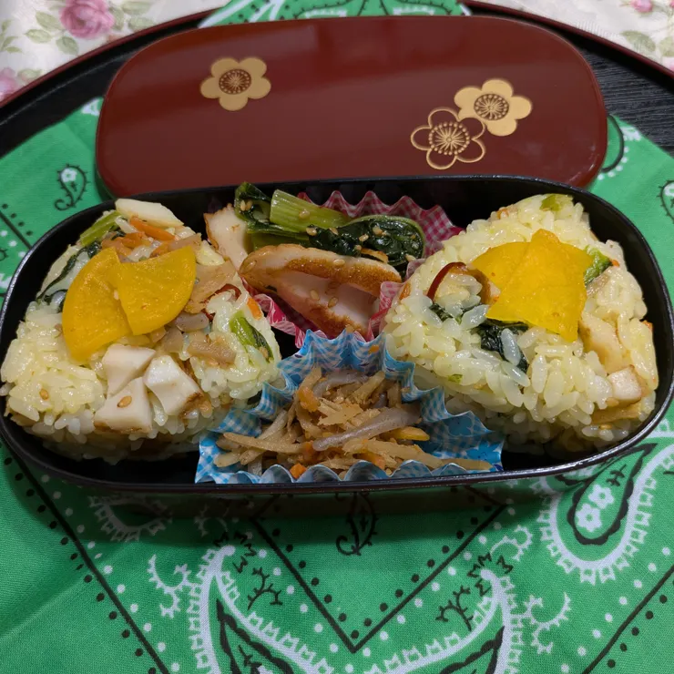 キャプション