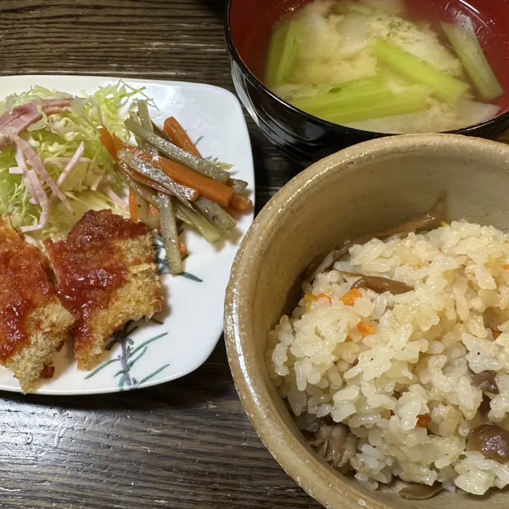 キャプション
