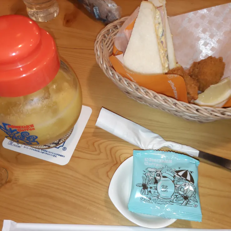 キャプション