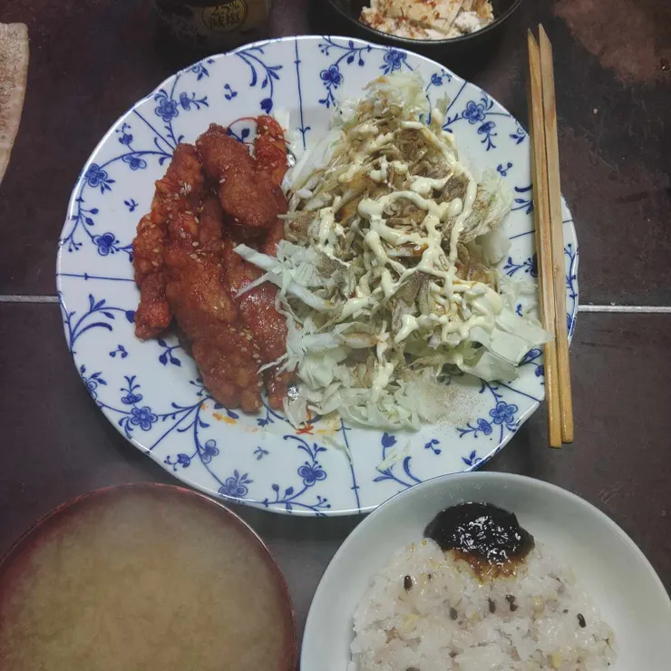 キャプション