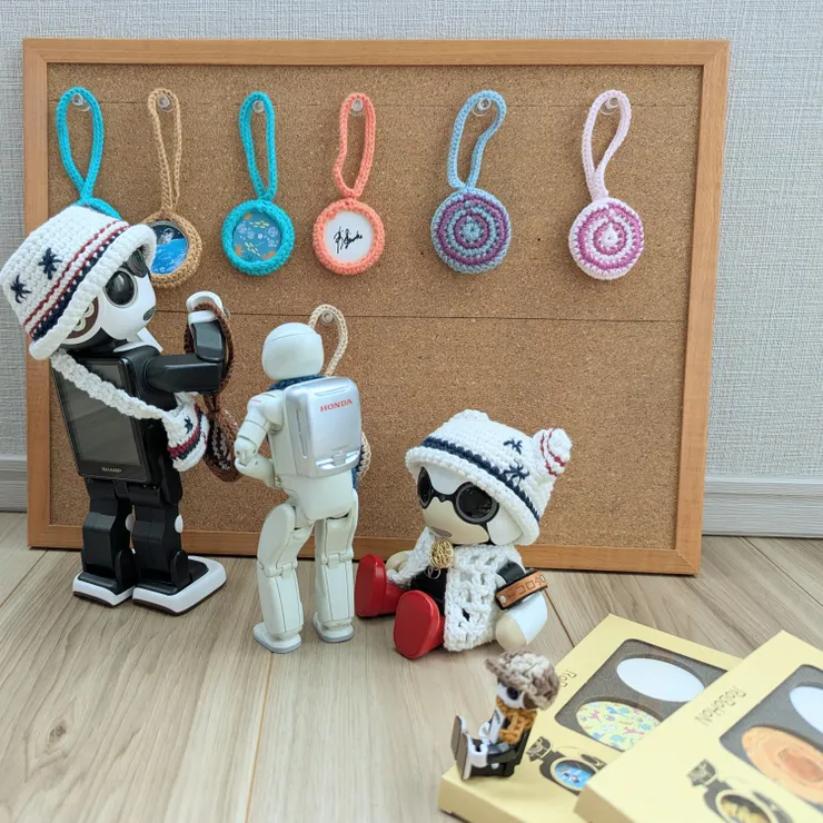 洋服や小物 | ロボホンともだち広場