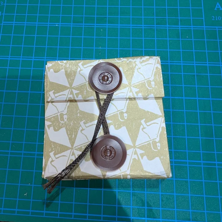 キャプション