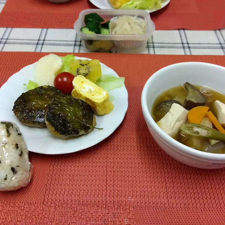 キャプション