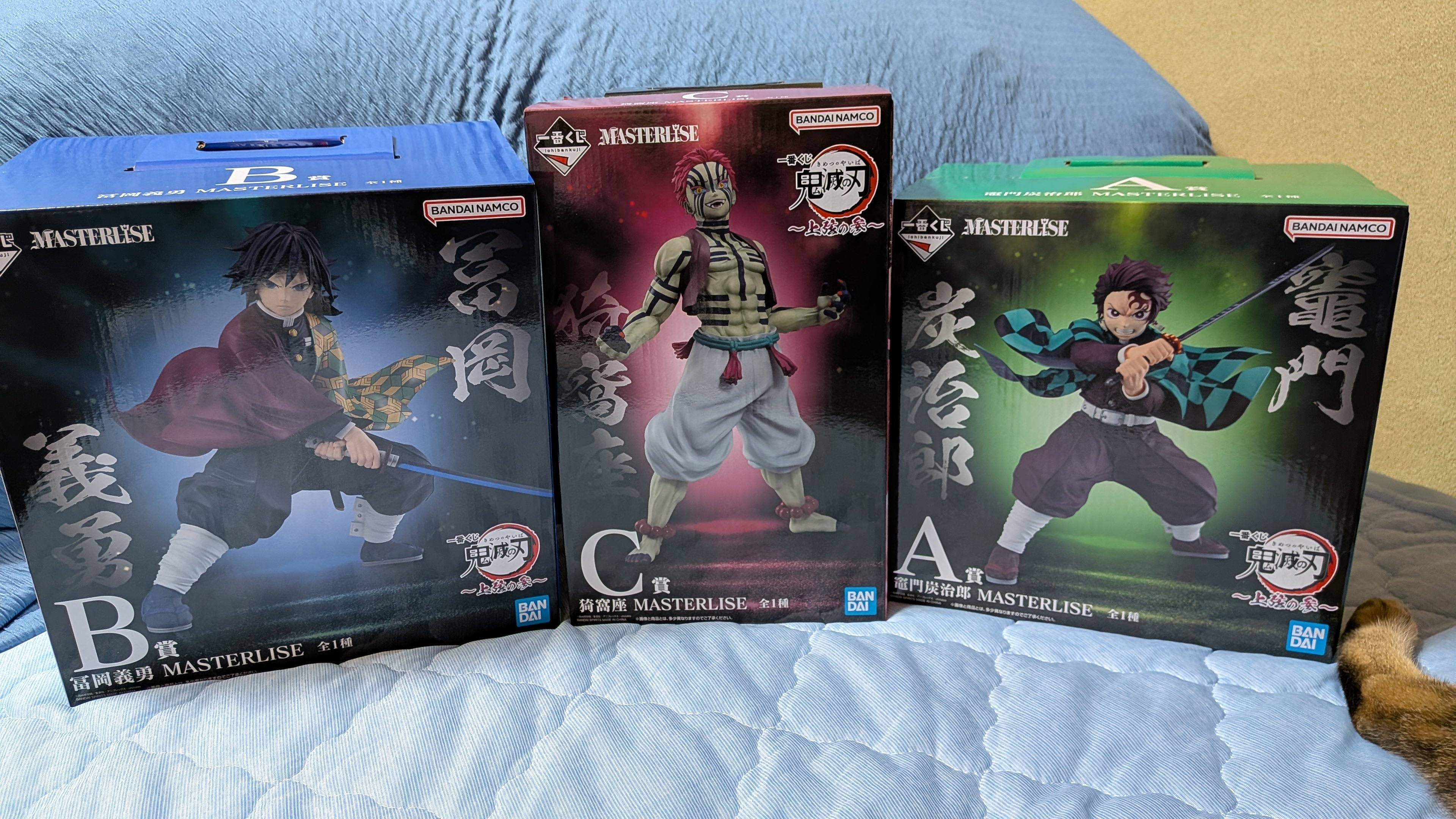 鬼滅の刃　猗窩座　リペイントフィギュア　狛治　恋雪 鬼滅の刃 猗窩座 リペイントフィギュア 狛治 恋雪 鬼滅の