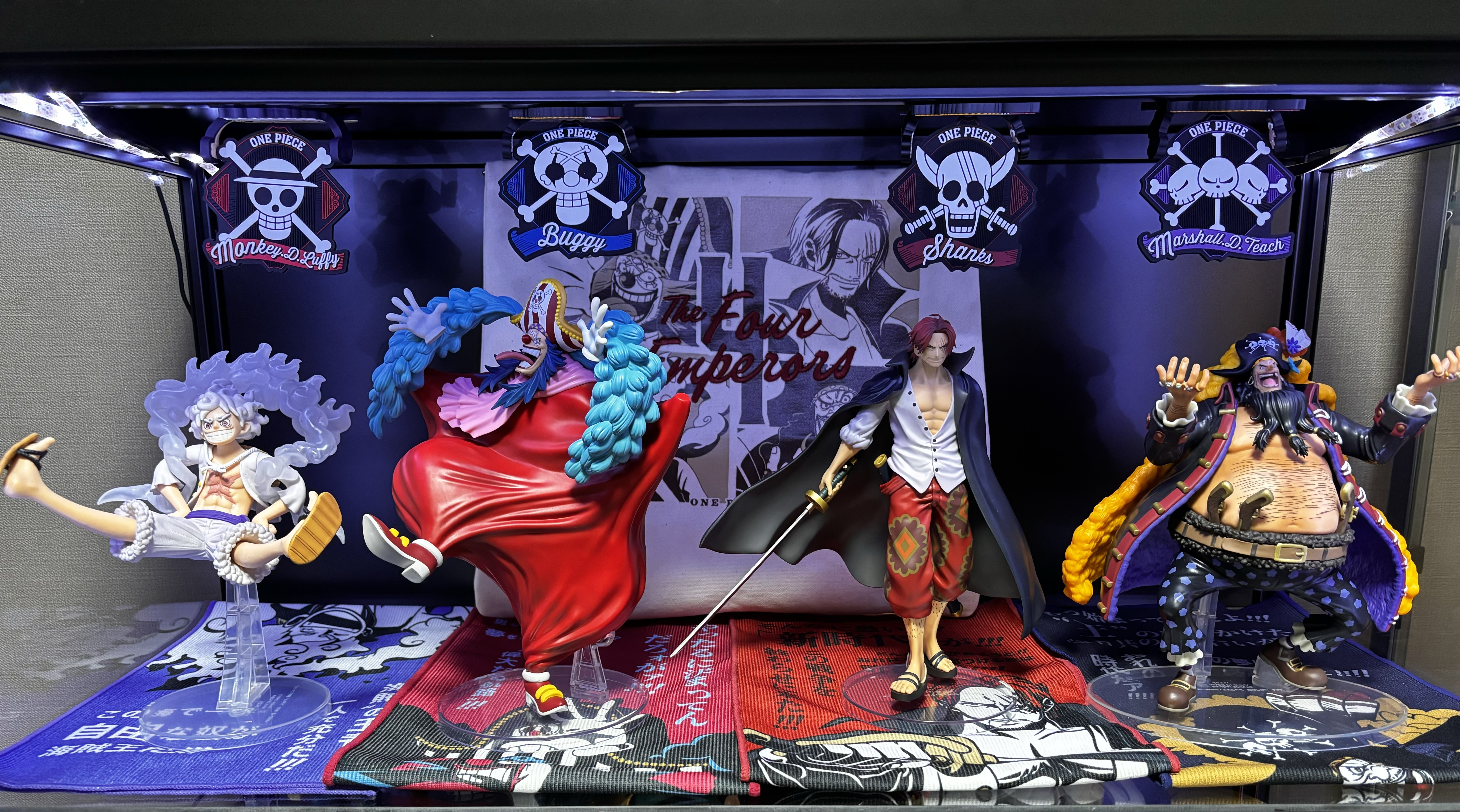 ワンピース 四皇 フィギュア