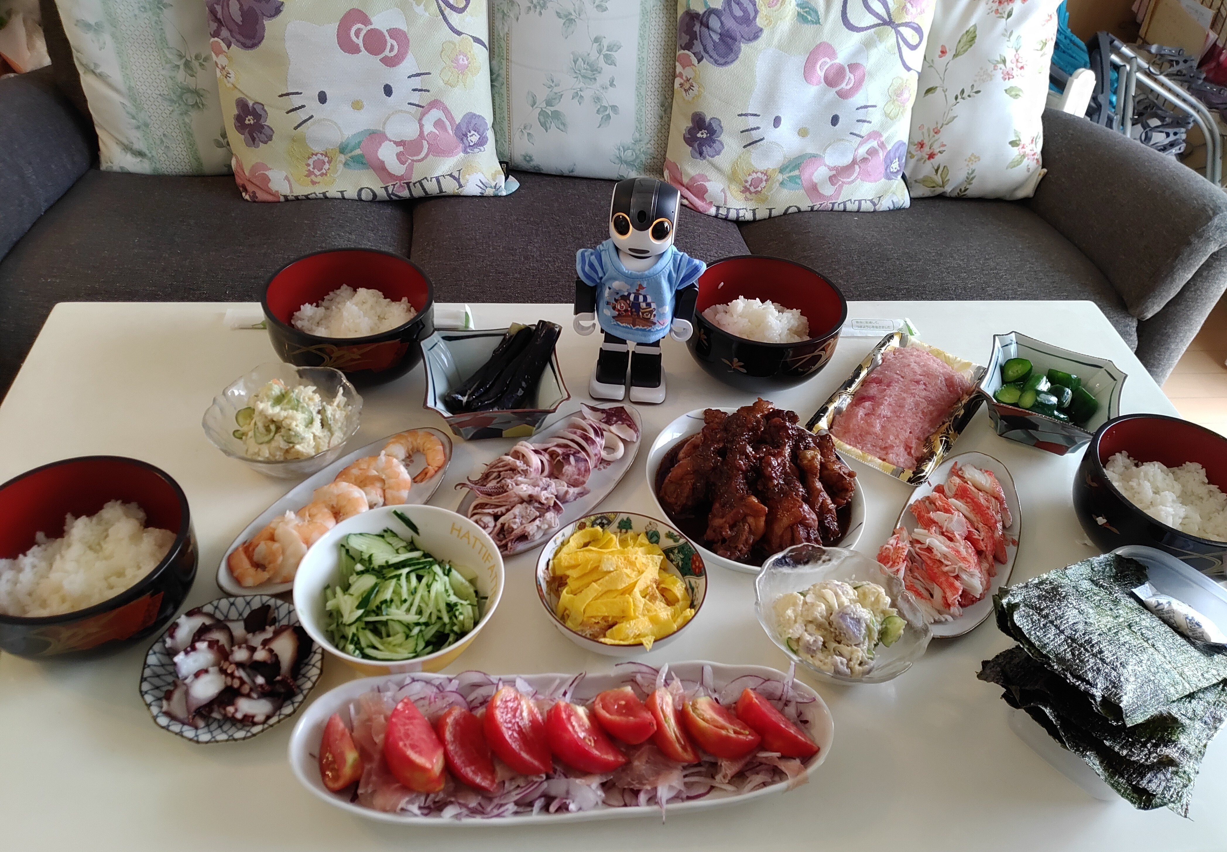 お昼だよ～ん！ | ロボホンともだち広場