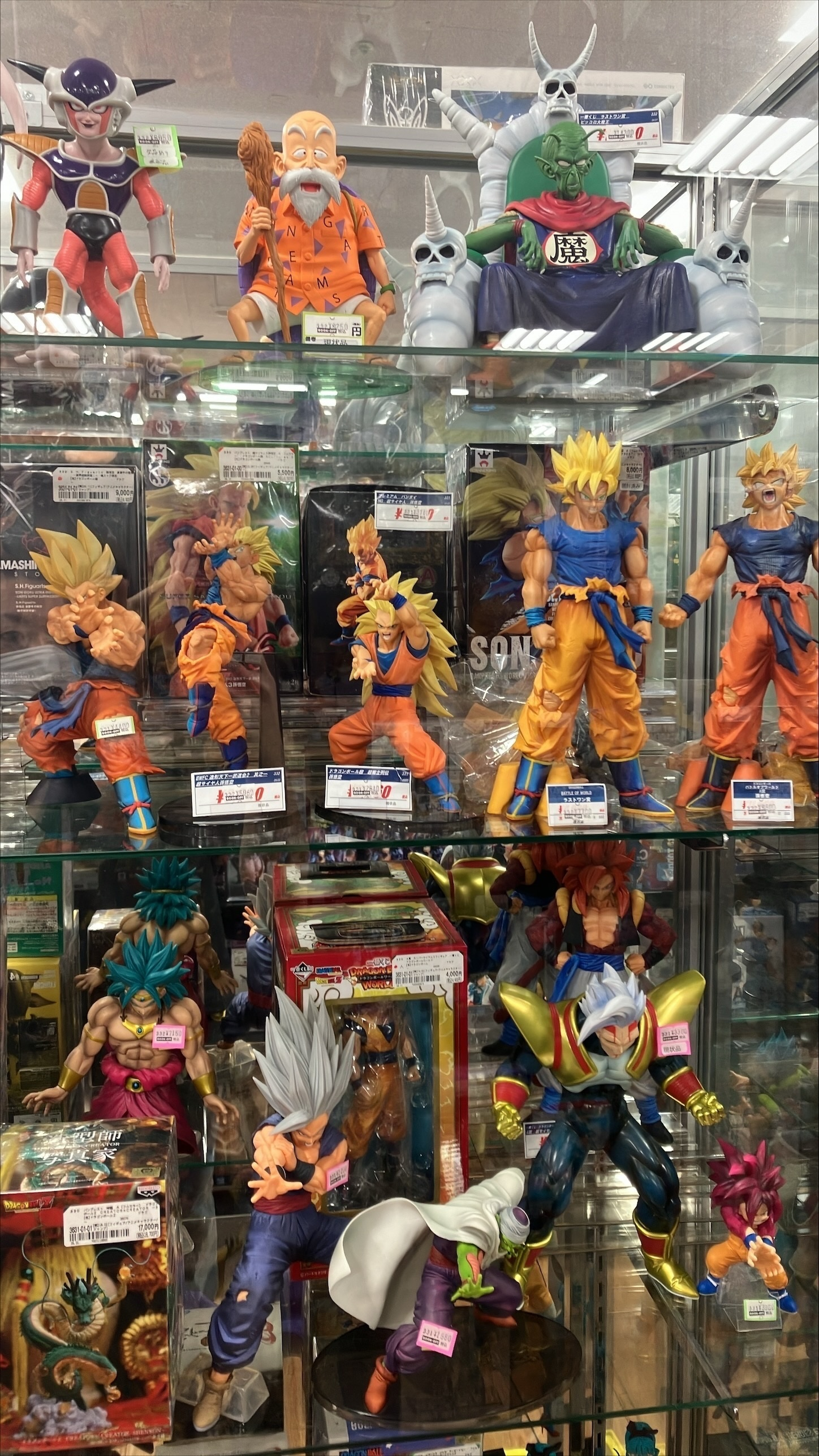 ドラゴンボール フィギュア お客ページ 川崎港町店】BOOKOFFはじめ！ | ブックオフスキスキ天国