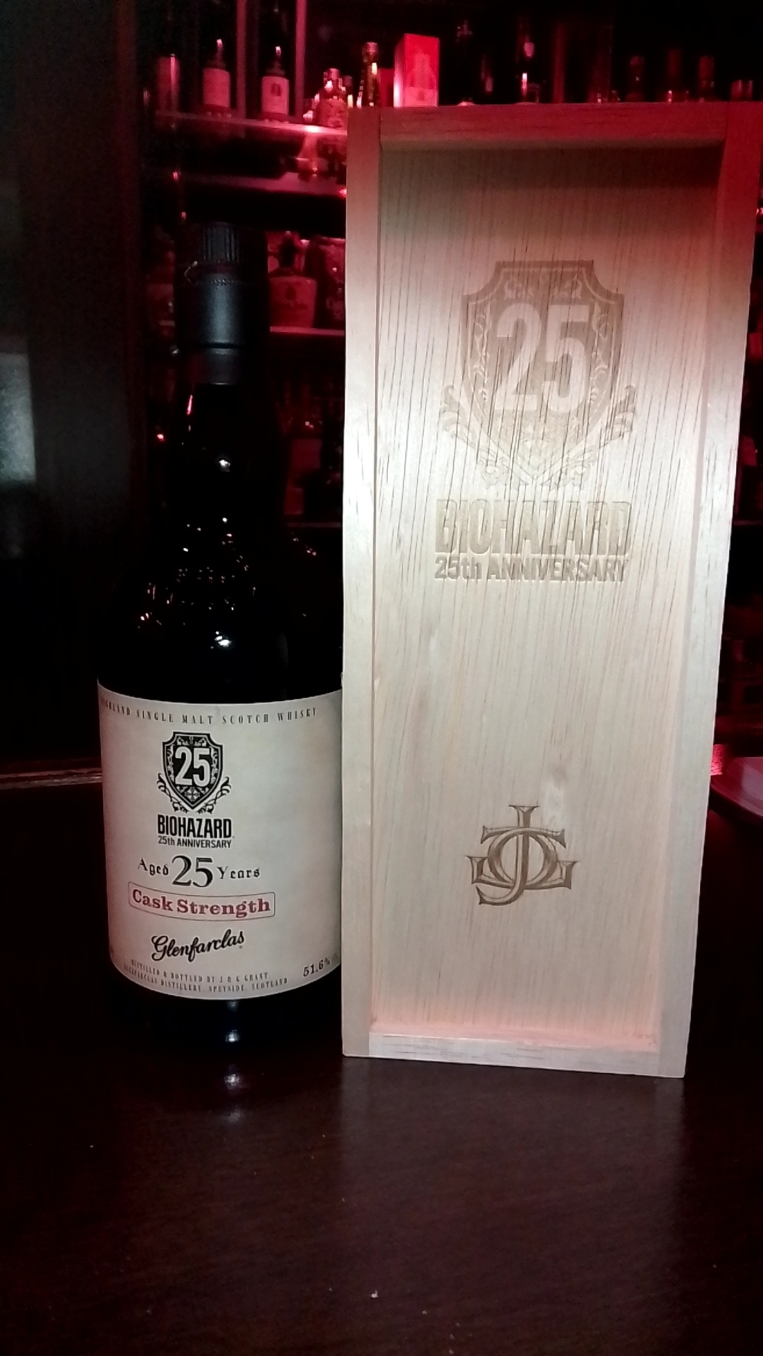 Glenfarclas 25年 カスクストレングス バイオハザード25周年 限定 バイオハザード25周年記念 | リカマンTOWN